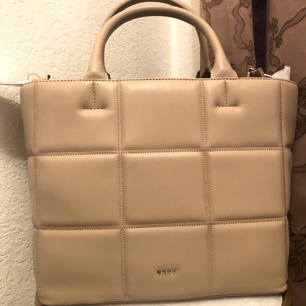 DKNY Wave Tote in Juke Tan